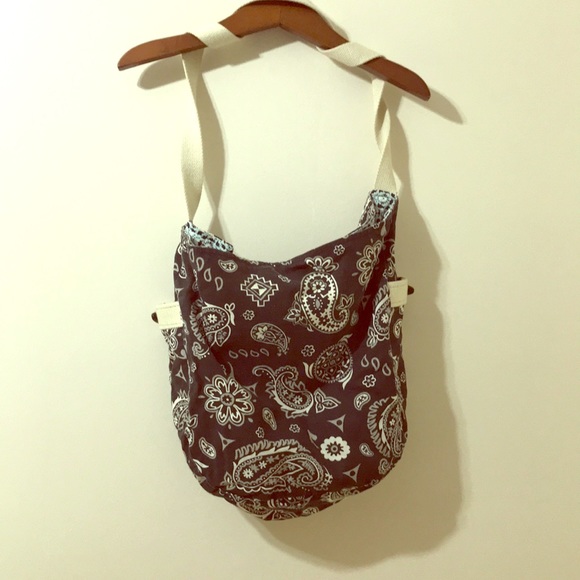 Perfect Carry-All - Picture 2 of 5